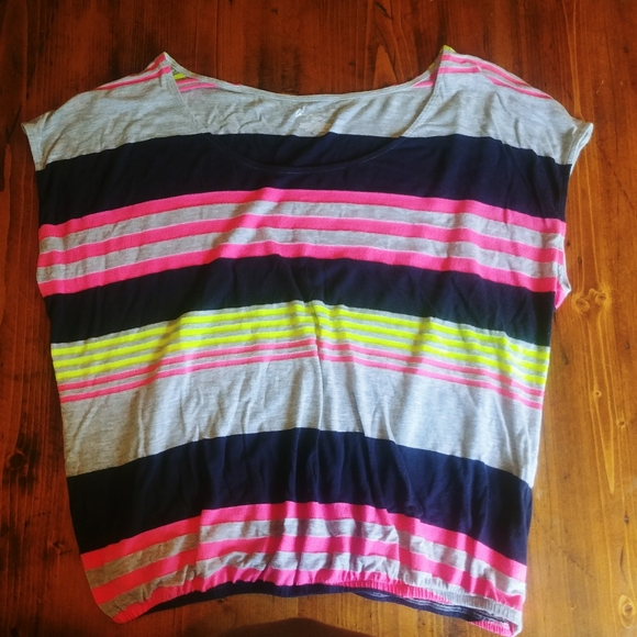 Lane Bryant Sleeveless 80s Neon Shirt - Picture 3 of 4